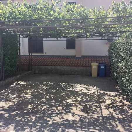 Apartmani Paradiso Krk Town Extérieur photo