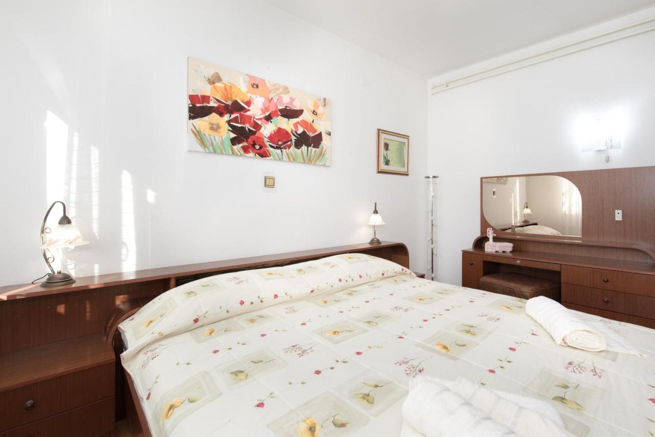Apartment Paradiso Krk Town